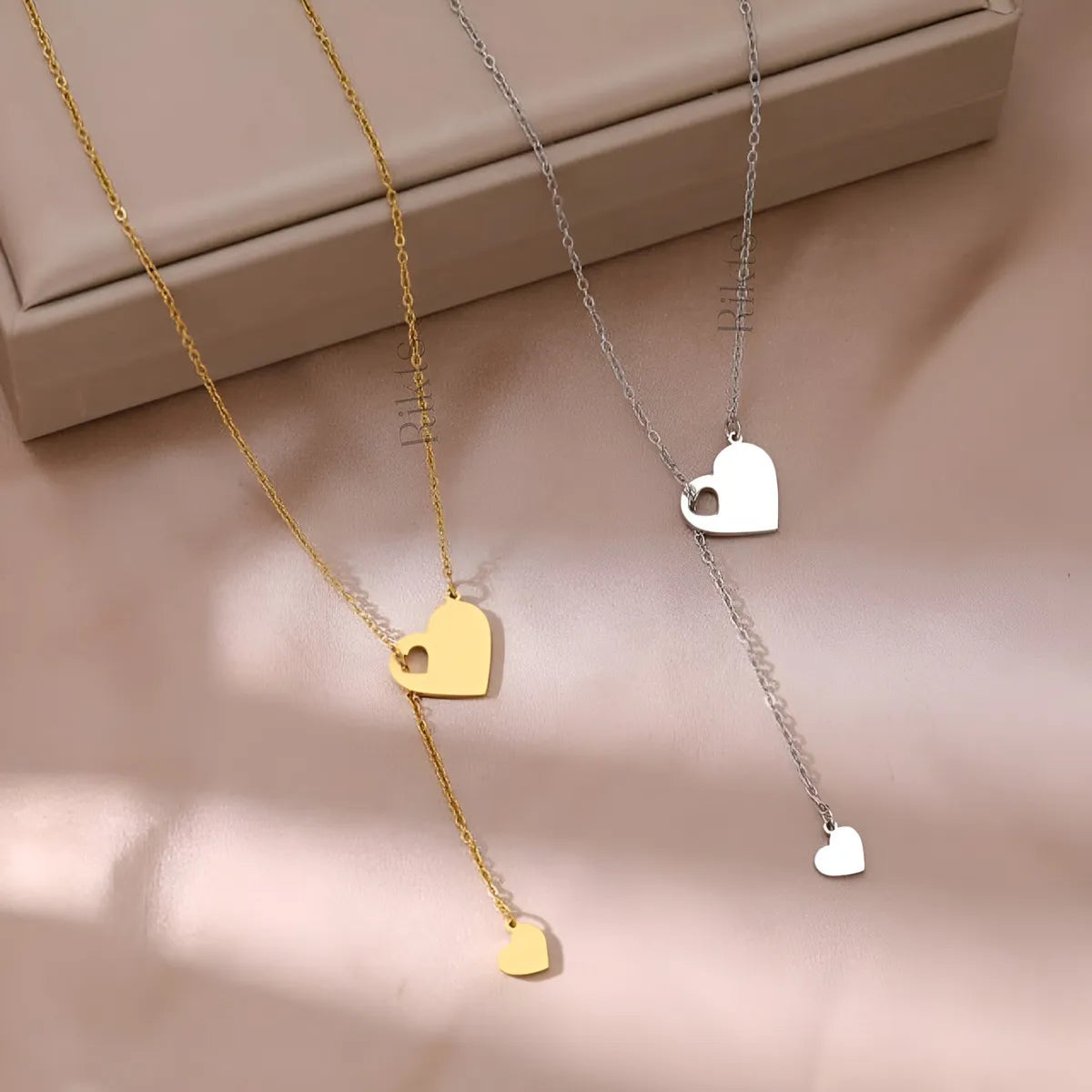 Collar creativo de corazon hueco plata - additional image 3